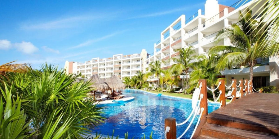 Resorts & Hotels